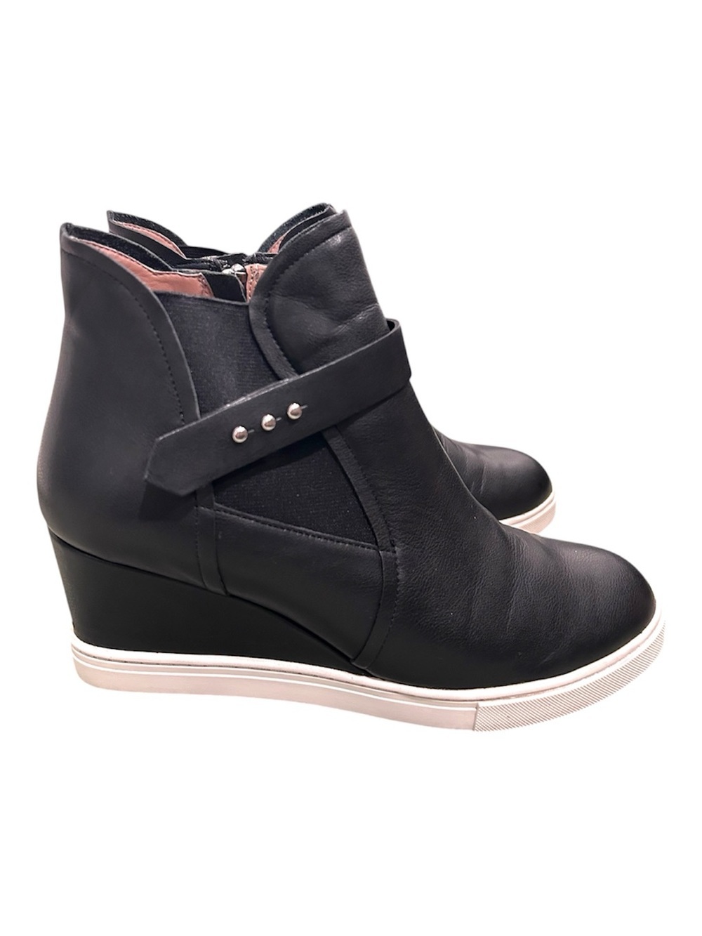 Linea Paolo Freshton Wedge Heel Side Zip Sneaker Boot Black Size 8.5